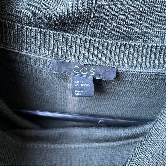 COS 100% Wool Cowl Neck Tulip Overlay Sweater Dress In Gray Green Sz M - Picture 5 of 11